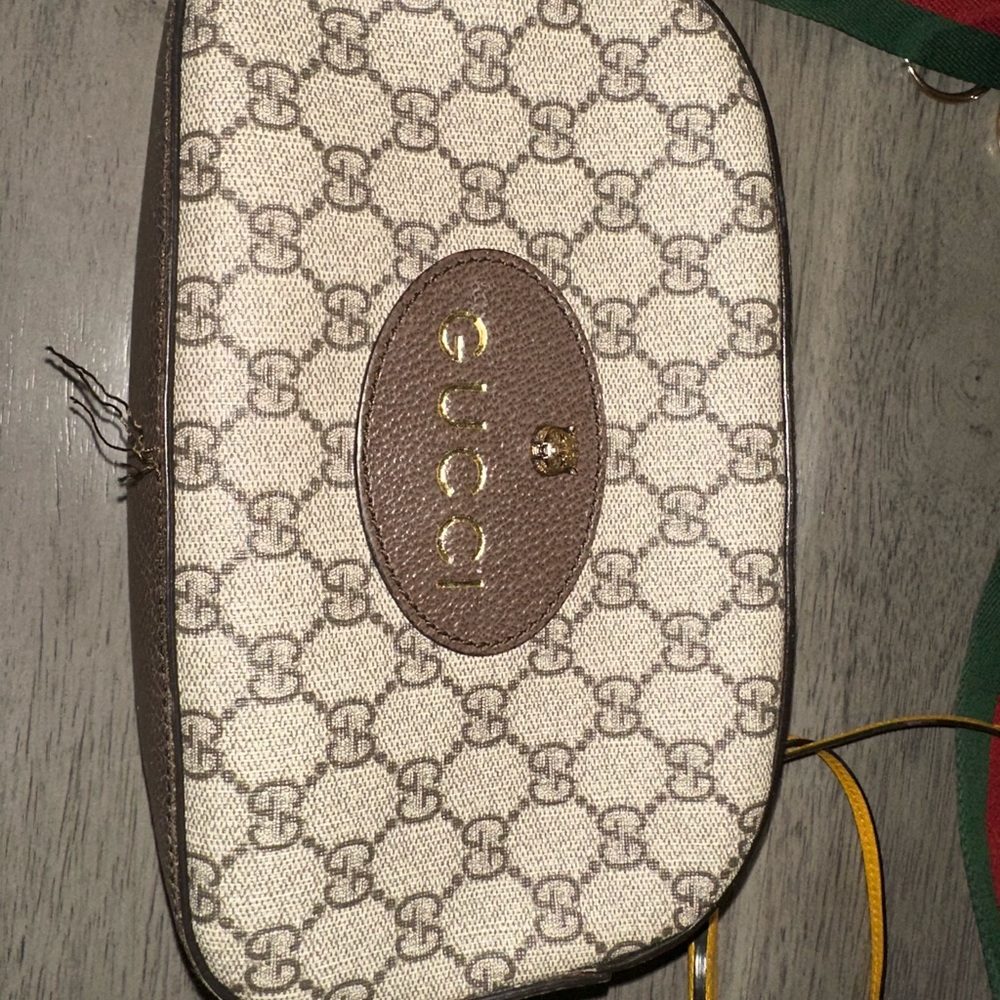 EMBOSS WITH INITIALS
NEO VINTAGE GG SUPREME MESSENGER BAG